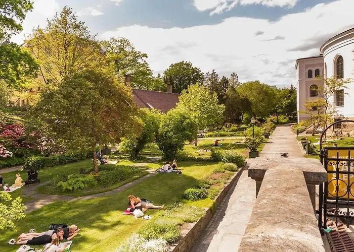 Lägenhet Dinbnb I Of Both Worlds I 80sqm With 2 Baths And Bathtub *