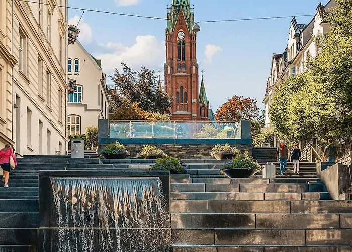 Dinbnb I Of Both Worlds I 80sqm With 2 Baths And Bathtub Lägenhet