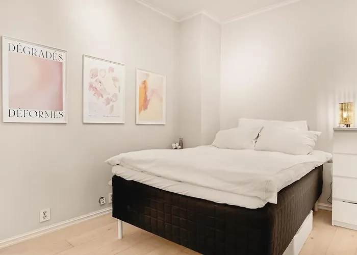 Apartamento Dinbnb I Of Both Worlds I 80sqm With 2 Baths And Bathtub