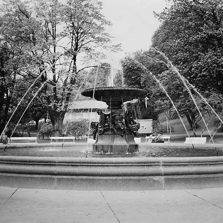 Dinbnb I Of Both Worlds I 80sqm With 2 Baths And Bathtub