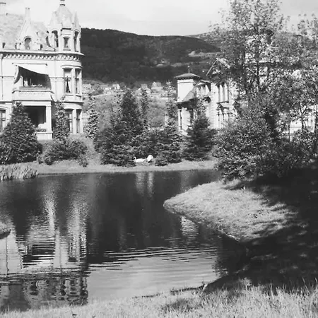 Dinbnb I Of Both Worlds I 80sqm With 2 Baths And Bathtub 公寓 *